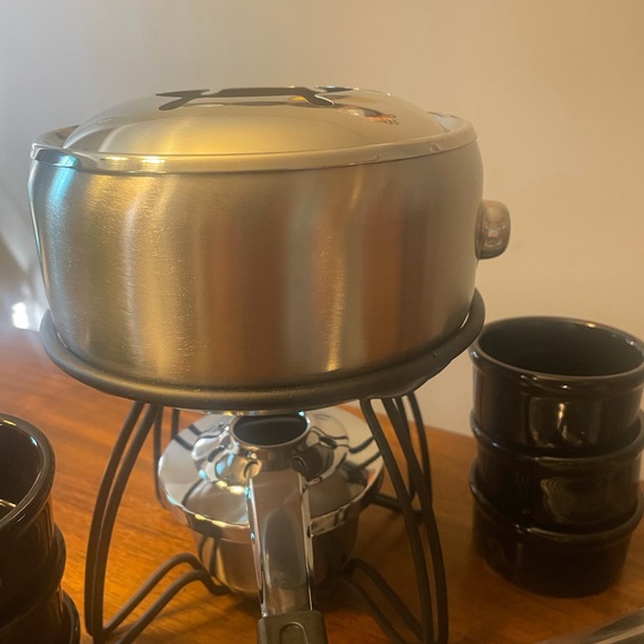 NEW Fondue Set Brushed Stainless Steel - Picture 3 of 7